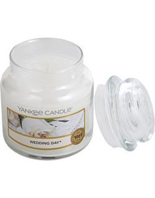 YANKEE CANDLE by Yankee Candle
