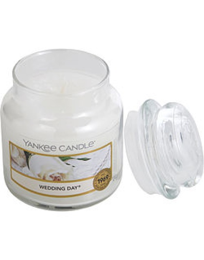 YANKEE CANDLE by Yankee Candle