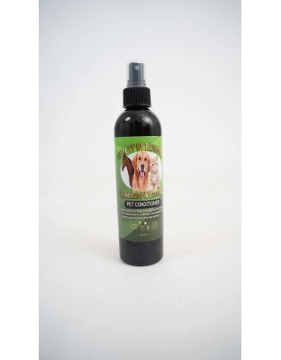 White - Rosemary and Lavender Pet Conditioner - 8 oz