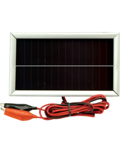 AMERICAN HUNTER SOLAR CHARGER